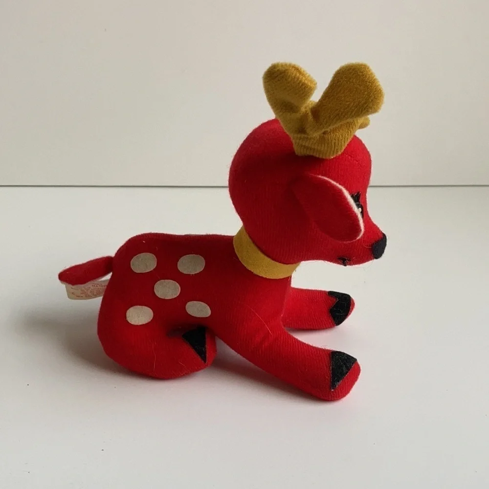 Vintage Fun World, Inc. Taiwan stuffed red reindeer white spots Christmas